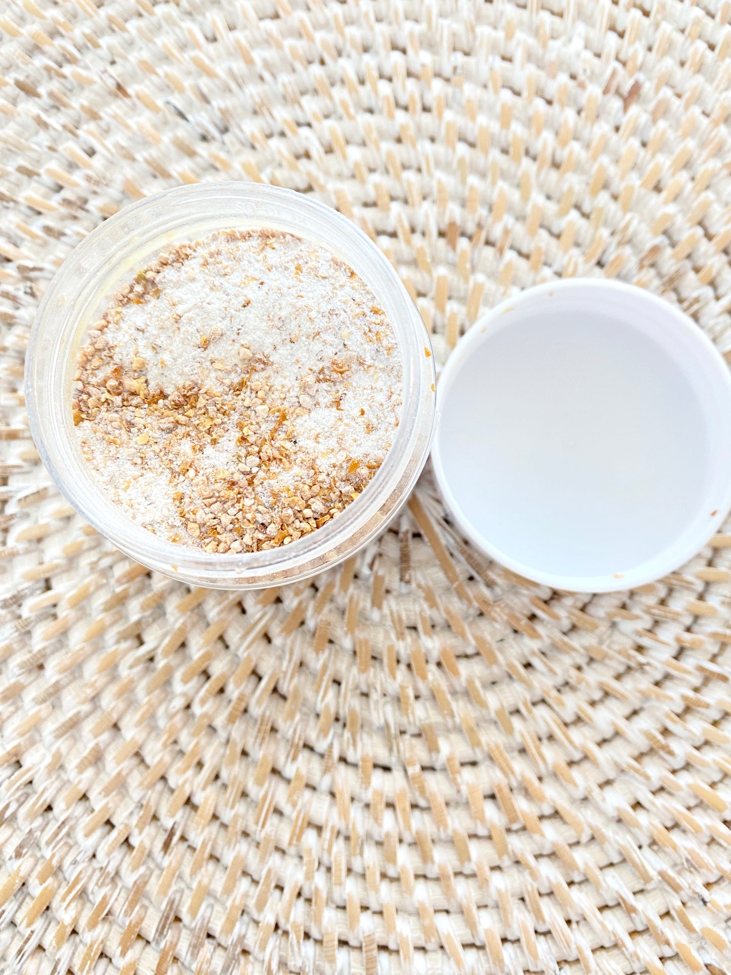 Face Polish Exfoliating Grains